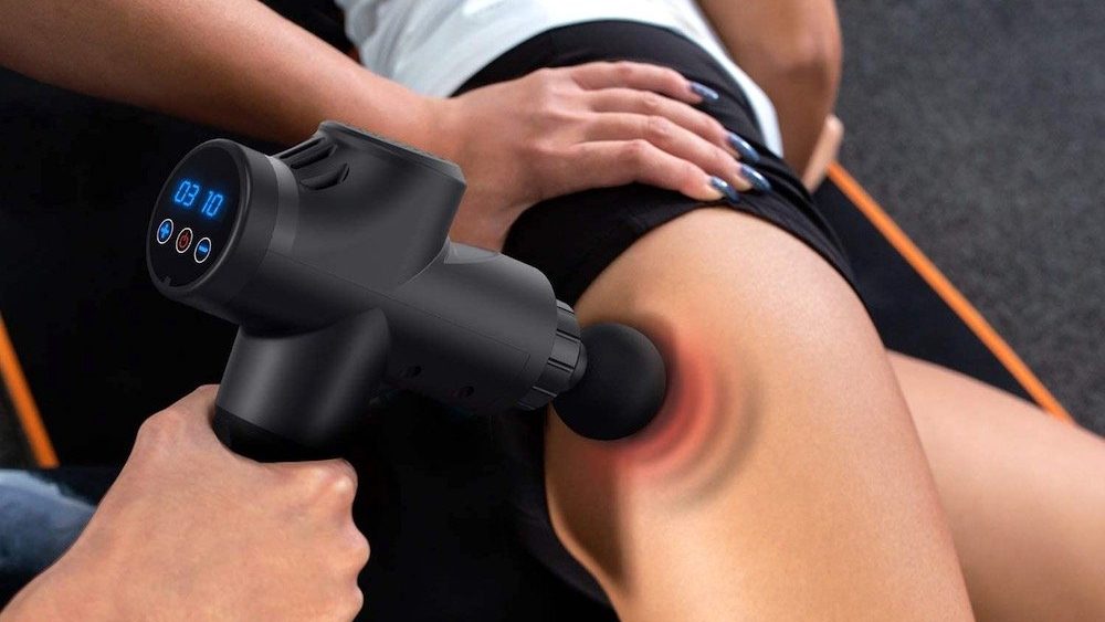 Illustration des erreurs à éviter pistolet de massage : usage trop long ou pression excessive
